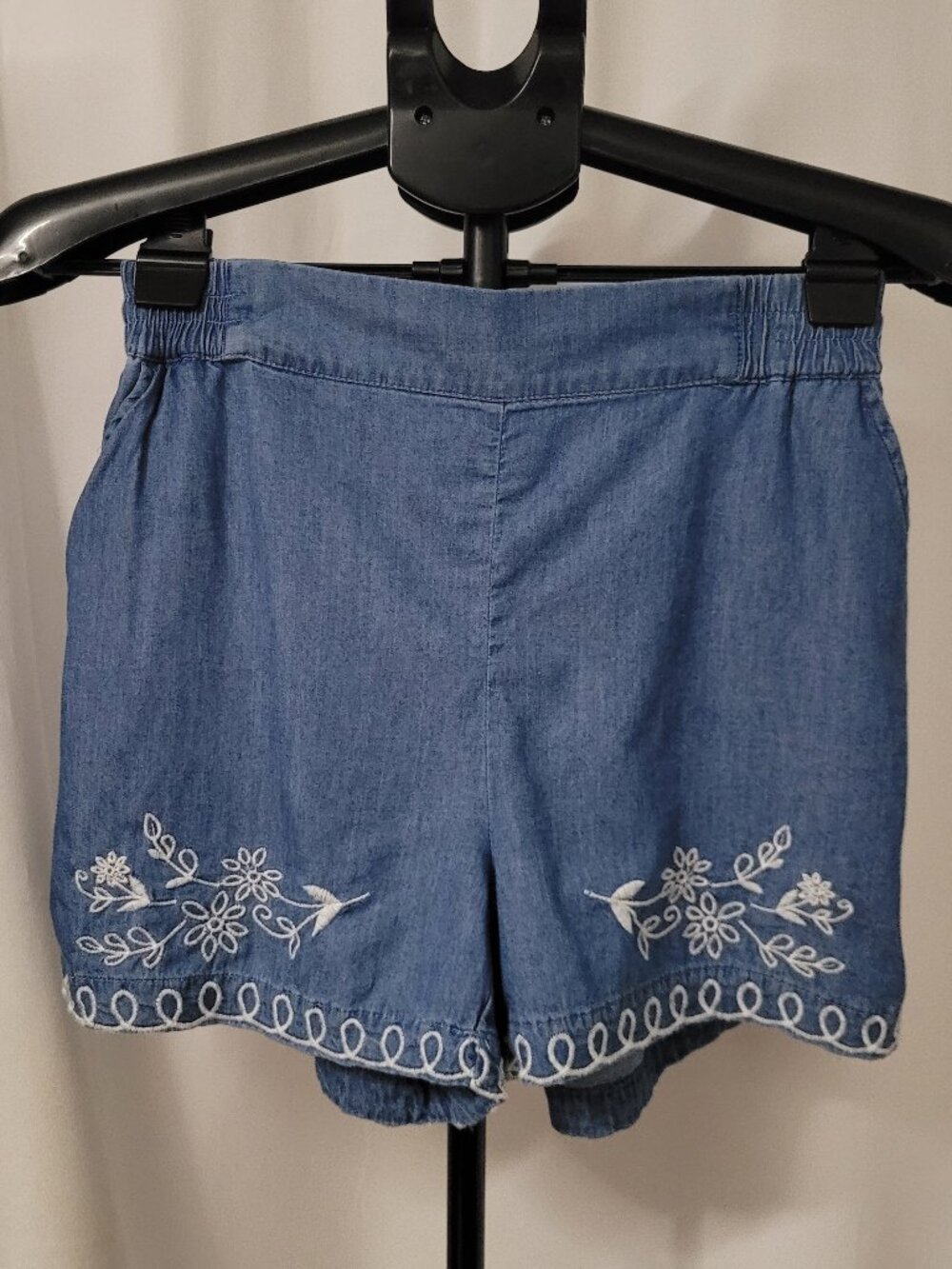 Joie Blue Lightweight Denim Cotton Embroidered Shorts